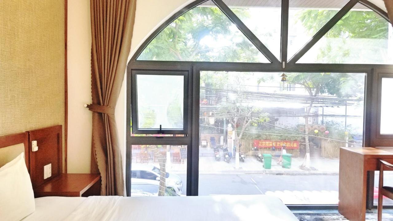 Aris Beach Apartment & Hotel Da Nang Bagian luar foto